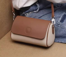 Color blocking autumn bag for women 2024 new fashionable and versatile leather small round bag, single shoulder crossbody bag, women's pillow bag