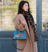 Women's bag 2024 new model, authentic and fashionable genuine leather handbag, commuting simple single shoulder crossbody women's large bag