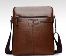 Cartier Crocodile Shoulder Bag Men's Large Capacity Vertical Backpack Casual Waterproof Business Fashion Men's Crossbody Bag Trendy