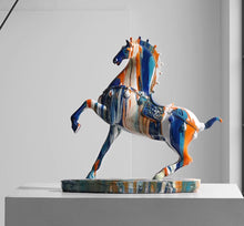 Ma Zhigong Decoration Modern Luxury High end Wine Cabinet Office Living Room Decoration Decoration Home Moving Gifts