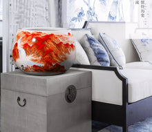 Jingdezhen ceramics are at the forefront of success, gathering treasure pots and ornaments, Chinese home decor, living room entrance, fish tank ornaments