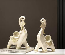 Home creative wealth elephant ornaments, a pair of living room TV cabinets, wine cabinets, light luxury high-end foyer wealth attracting decorations