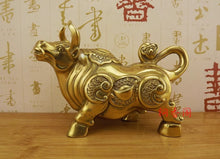 Large size pure copper ox ornament, money ox, copper ox, zodiac ox, Wall Street ox, office desk, living room decoration crafts