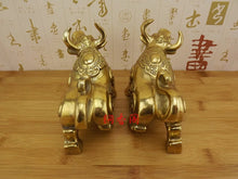 Large size pure copper ox ornament, money ox, copper ox, zodiac ox, Wall Street ox, office desk, living room decoration crafts