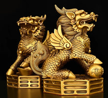 A pair of bronze qilin ornaments with eight trigrams, suitable for home use, wealth management, office, living room, foyer, bedroom decoration
