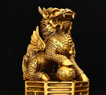 A pair of bronze qilin ornaments with eight trigrams, suitable for home use, wealth management, office, living room, foyer, bedroom decoration