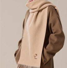 Jiumu Pure Wool Scarf Women's Autumn and Winter Thickened Warm Cute Rabbit Girlfriend Birthday Gift Neck Shawl Gift Box