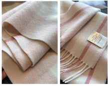 Hanlanzhi 100% wool plaid scarf winter new warm scarf for women to give as a gift to their girlfriends and girlfriends, with a high-end feel