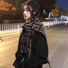 RX UVCUT Scarf Women's Autumn/Winter 2024 New Atmosphere Korean Edition Thick Warm Scarf Cashmere Tassel Shawl