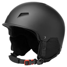 New manufacturer wholesales adult ski helmets suitable for both indoor and outdoor snowboarding activities in ski resorts