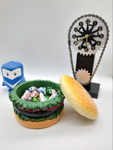 Resin handicrafts simulation burger storage box can hold jewelry, cosmetics, snacks, children's and ladies' selected products