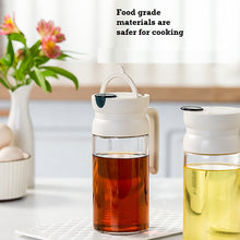 Automatic opening and closing oil pot, glass soy sauce bottle, large capacity, no oil hanging, household leak proof oil bottle, kitchen oil pouring bottle