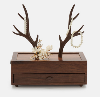 Solid wood deer antlers jewelry storage antique European retro princess wholesale dustproof jewelry Hongyitang jewelry box