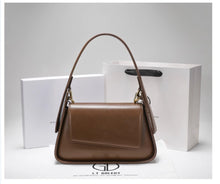 Hong Kong IT Gdledy genuine leather women's bag 2024 new popular retro commuting single shoulder armpit bag crossbody