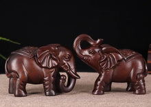 Elephant ornament, a pair of wooden carvings, ebony wood, solid wood, small elephant, living room carving, home decoration, wooden crafts