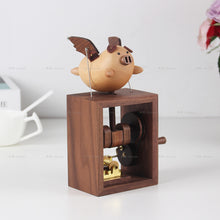 Little Fliggy Hand cranked Music Box Birthday Gift for Girlfriend Creative Ornament Home Gift Fliggy Music Box