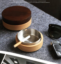 2021 New Nordic Creative stainless steel interior wooden ashtray with lid