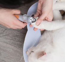 LED Light Pet Nail Clipper for Trimming Cats & Dogs Nails & Claws with 5X Magnifier and Sharp Blades